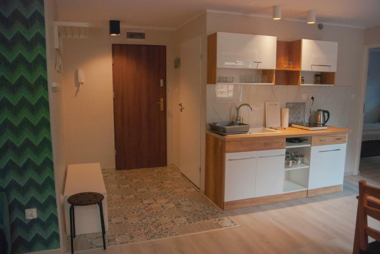 Noclegi "Boczna 5A" Apartamenty Goscinne Szczawno-Zdroj Exterior photo